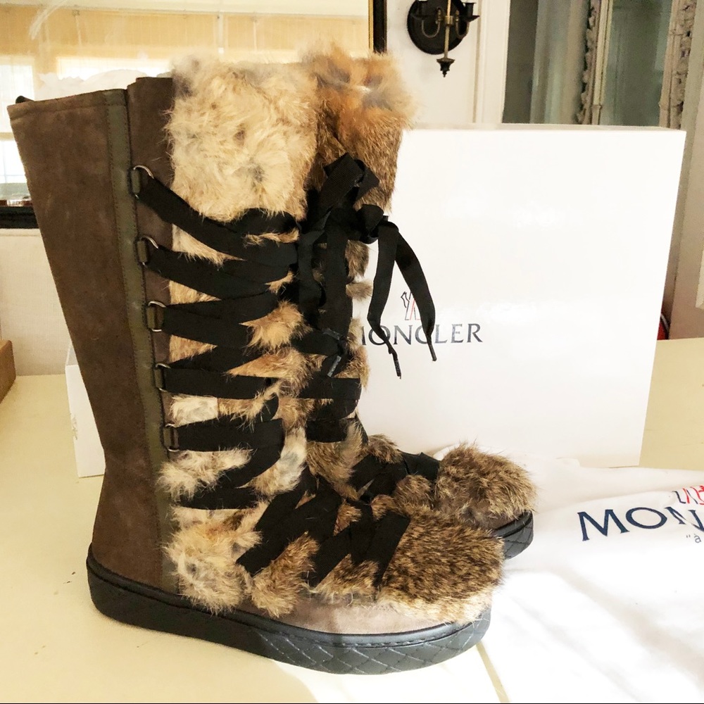 Size 39 Moncler fur winter boots